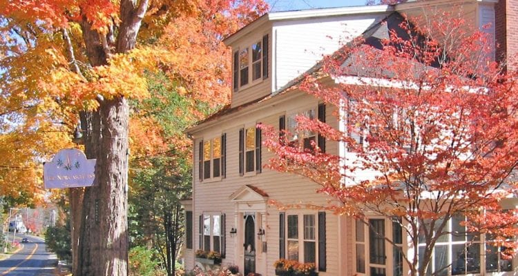 exterior image of Newcastle Inn